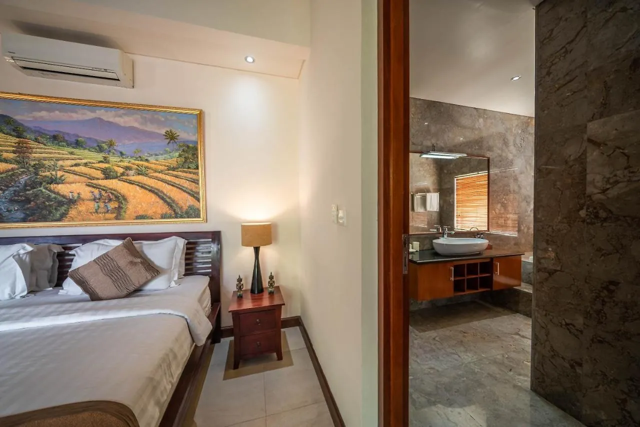 Villa Seacluded 2 - Cozy 3Br Pool Villa In Central Seminyak