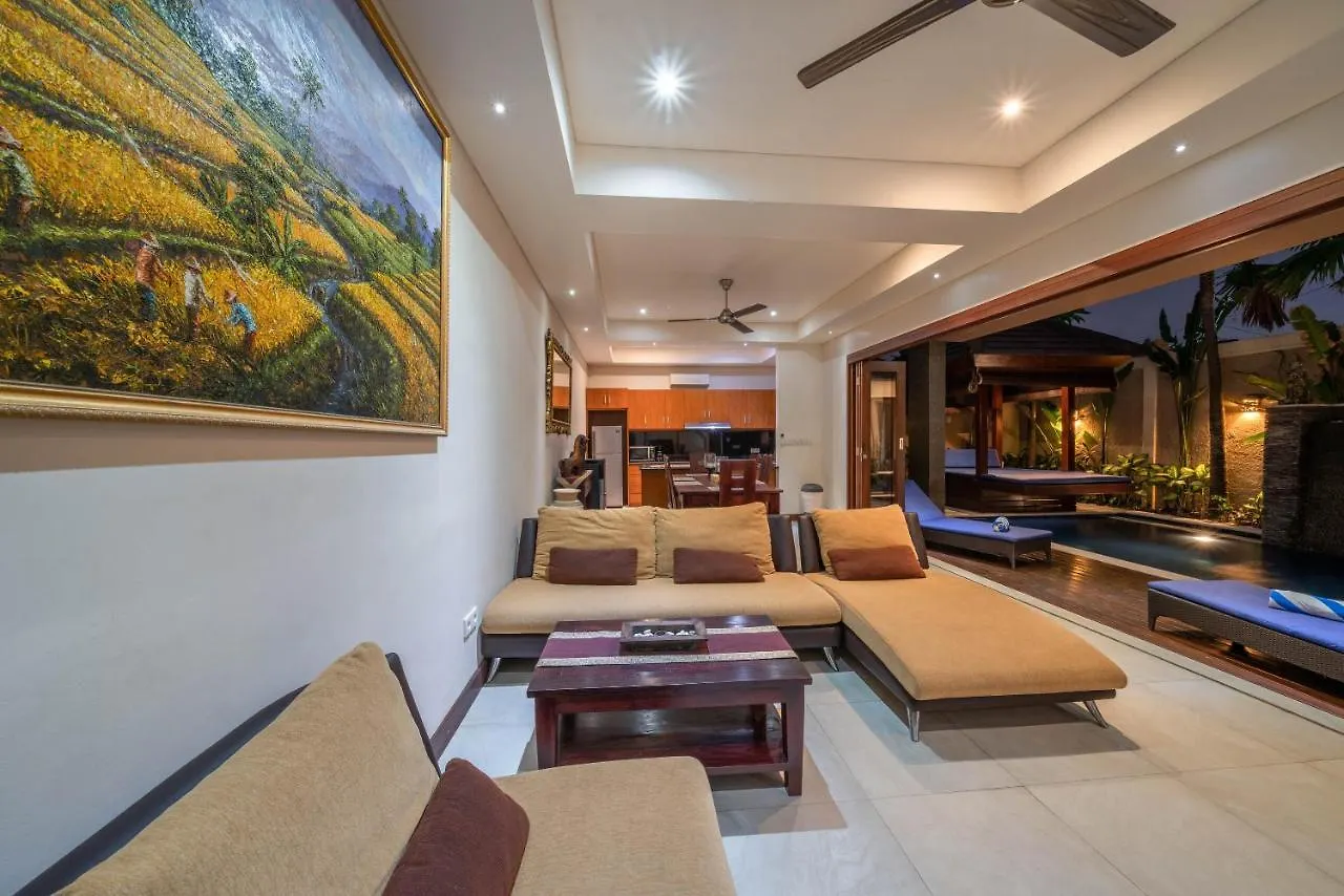 Villa Seacluded 2 - Cozy 3Br Pool Villa In Central Seminyak