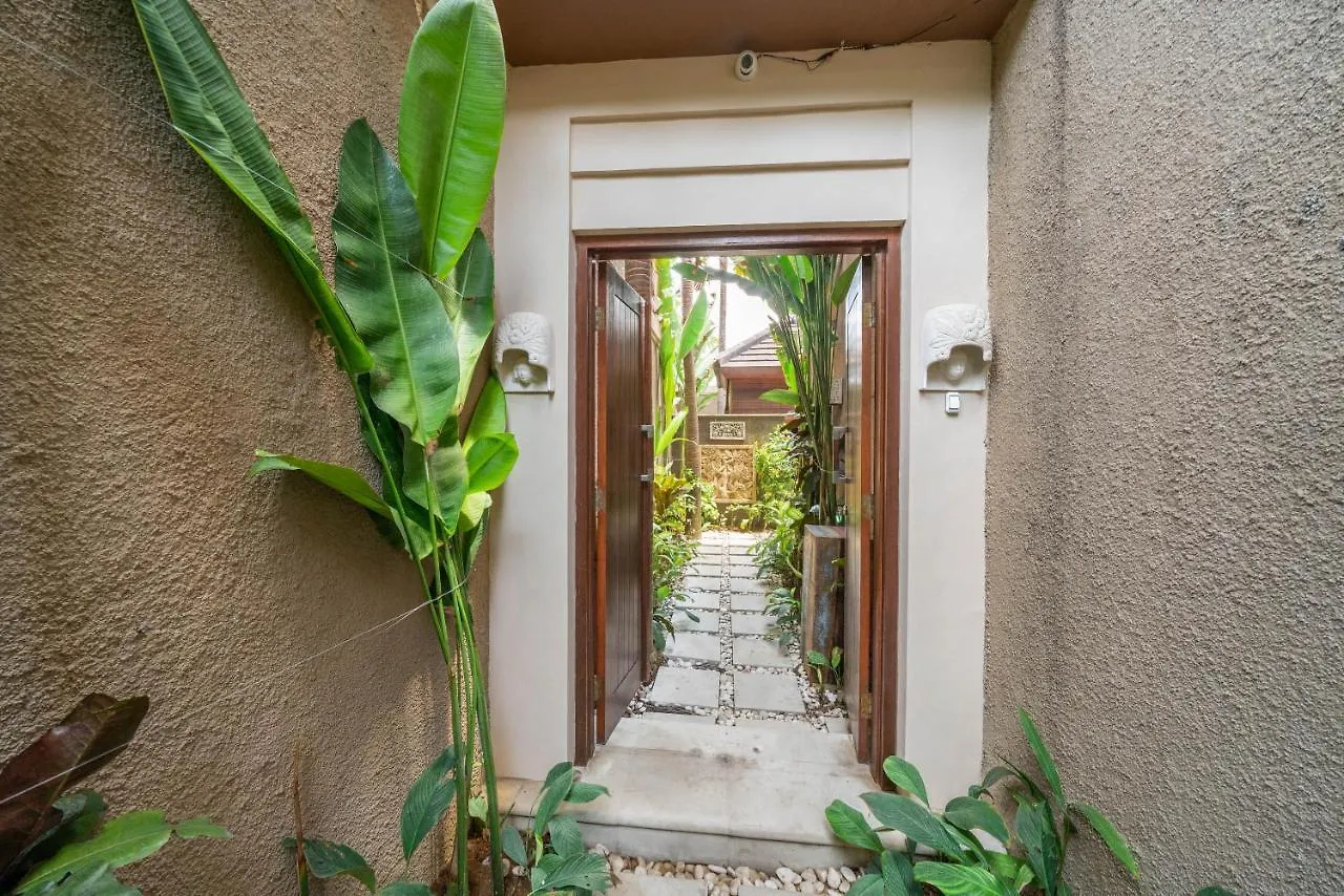 Villa Seacluded 2 - Cozy 3Br Pool Villa In Central Seminyak 0*,  Indonesia