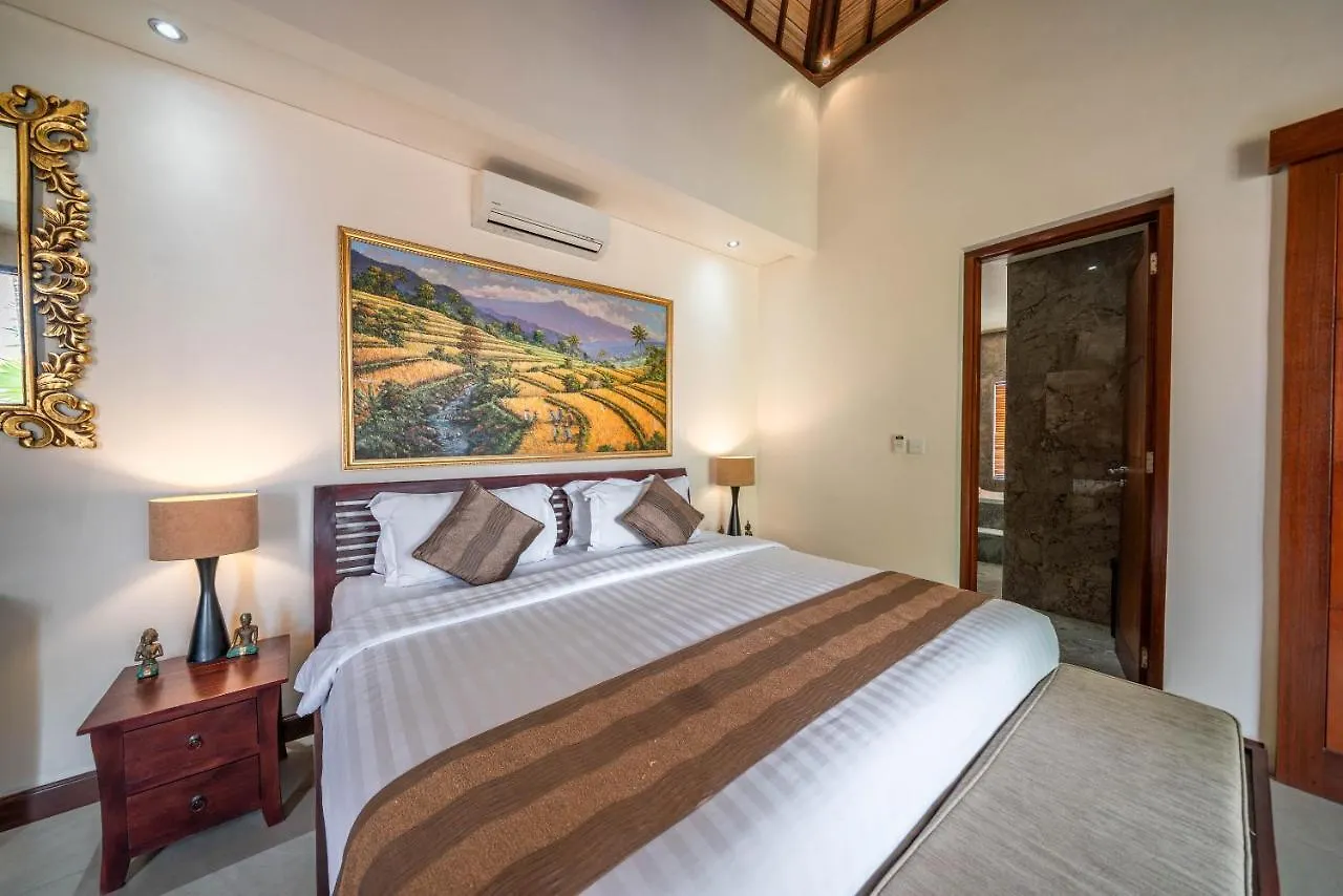 Villa Seacluded 2 - Cozy 3Br Pool Villa In Central Seminyak Indonesia