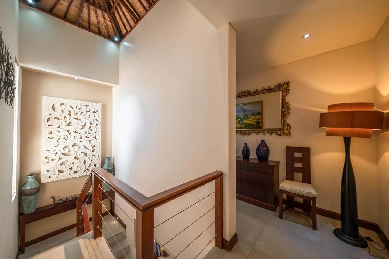 Villa Seacluded 2 - Cozy 3Br Pool Villa In Central Seminyak