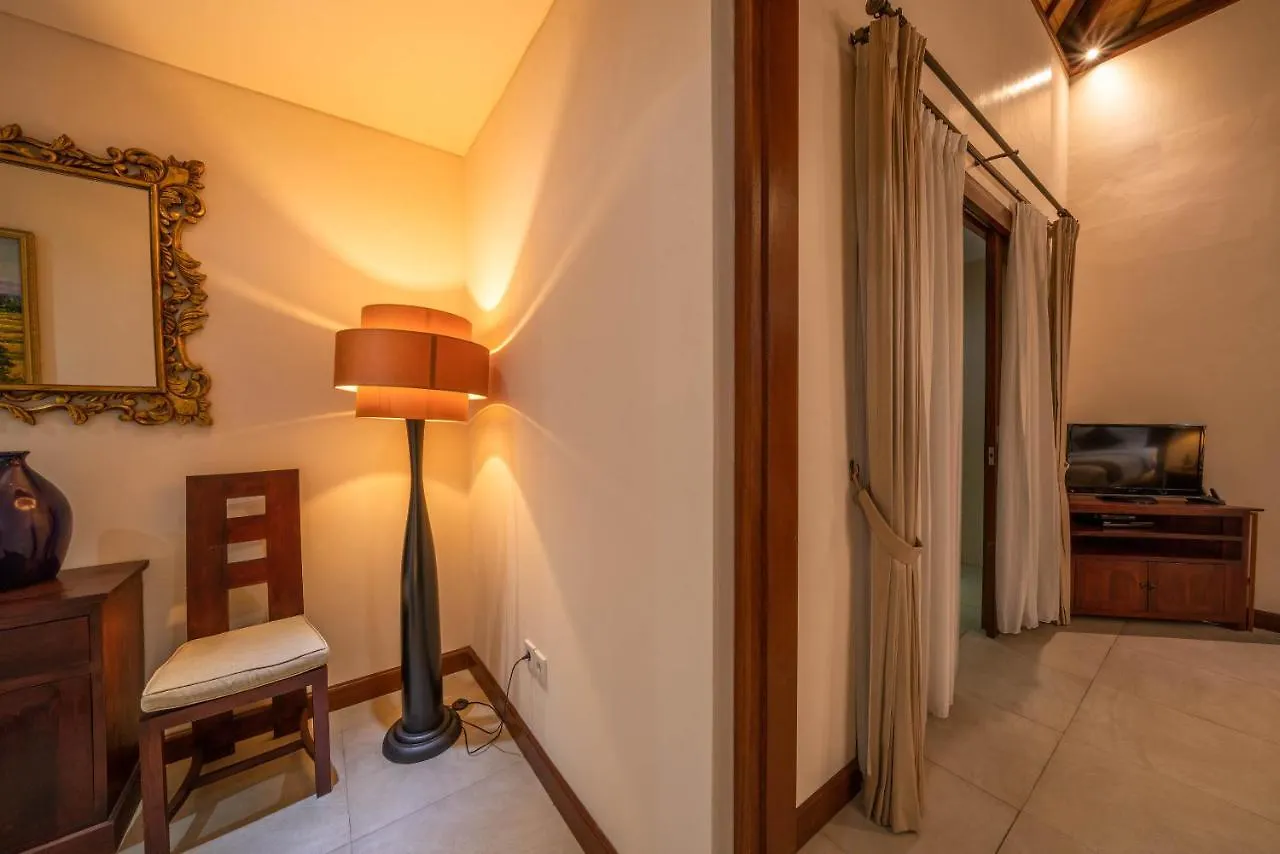 Villa Seacluded 2 - Cozy 3Br Pool Villa In Central Seminyak